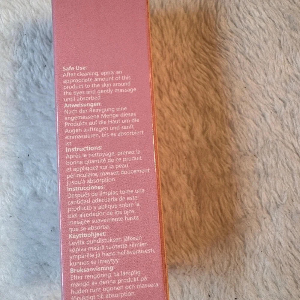ROZINO Fresh Banana Eye Cream Stick 3g Retinol Vitamin E Hydrating New Exp 2028